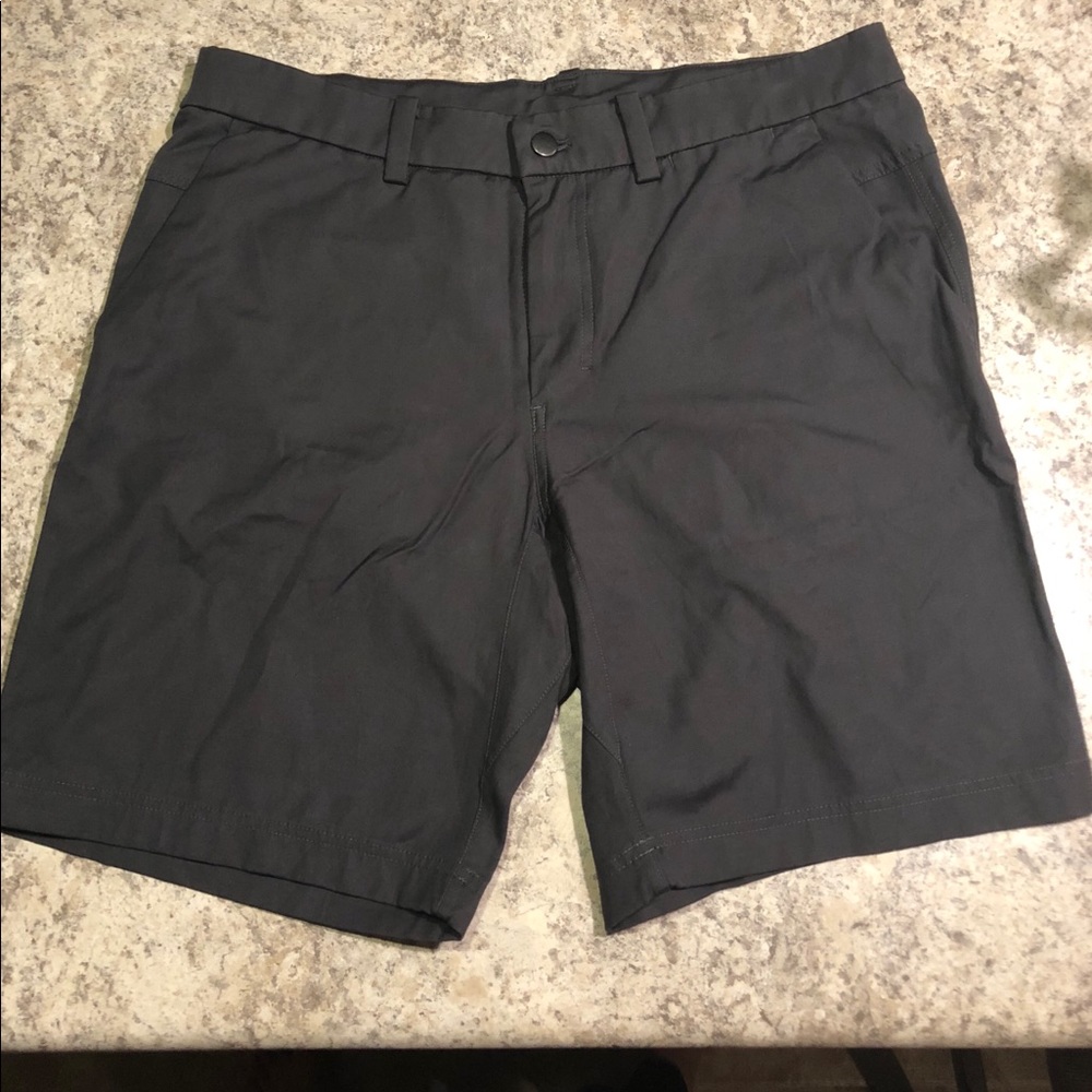 Commission Short 9inch Graphite Grey NWT size 33